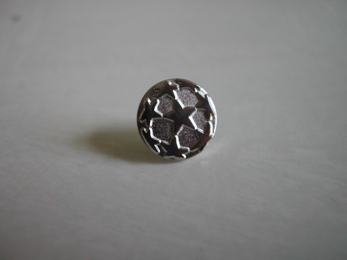 Pin football uefa - -,