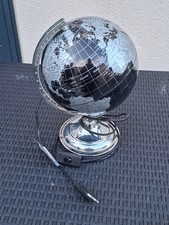 Globe terrestre lumineux