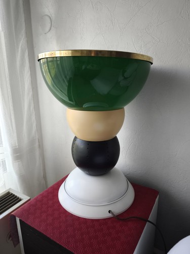 Lampe totem distributeur - lampe,