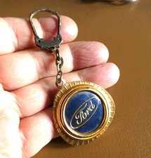 Ancien porte clé Autmobile FORD Garage Concession Véhicules Anglais Reims.