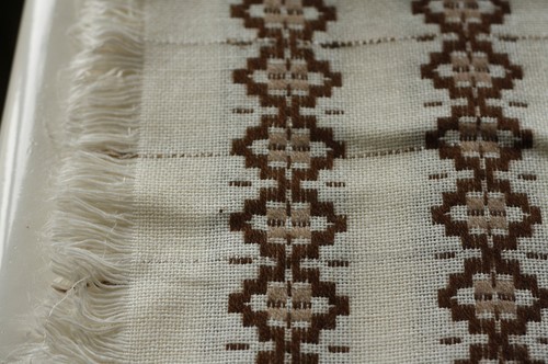 Nappe ancienne beige et - n°24,
