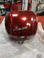 Top Case Rouge Piaggio Vespa Primavera 50-150  2015 CM272918 1B000018