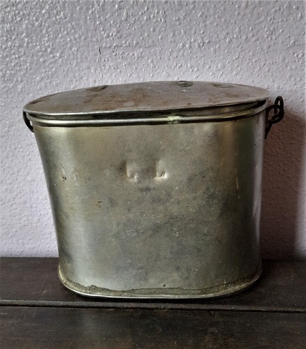 Gamelle militaire - gamelle,