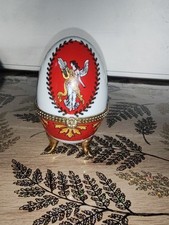 Jolis Boite OEUF PORCELAINE Limoges Décor De Muse À L’antique Collection Vintage