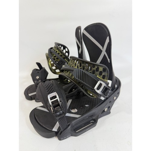 Burton base est - x-base,
