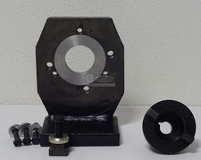 Fondation / bride de pompe à