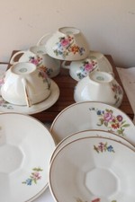 6 tasses  À CAFÉ PORCELAINE