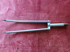 Fourche 143mm PEUGEOT en acier pour cadre de velo 25×100 700/650 D8