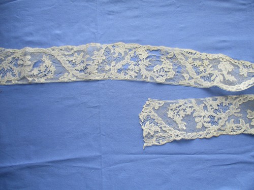 Dentelle fuseaux main ancienne