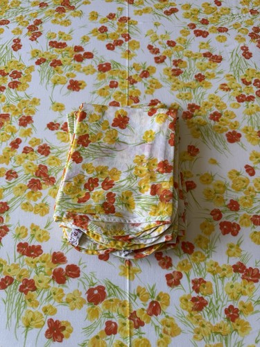 Porthault tablecloth with 10 - d,