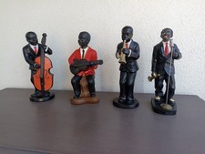 Statuettes vintage en résine-