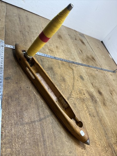 Outil ancienne navette - n.,