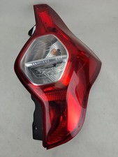 Feu arriere principal droit