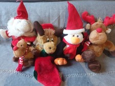Lot de 5 peluches, pére Noel, Rennes, chaussettes, Pinguins diverses marques