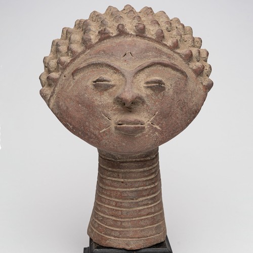 0638 sculpture tete - 0638, terre