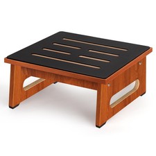 Un marchepied en Bois pour