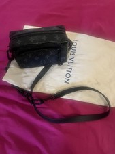 sac Louis Vuitton Mini Soft Trunk-Monogram Eclipse