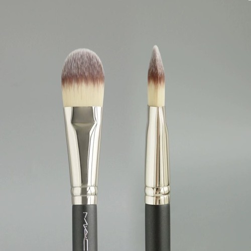 Mac 190 flat - foundation, brush