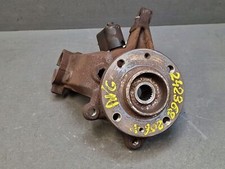 Fusée moyeu avant gauche - Peugeot 206+ tous modèles