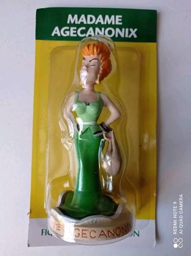 Figurine madame agecanonix