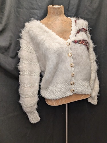 Vintage 1970 white - white, fuzzy