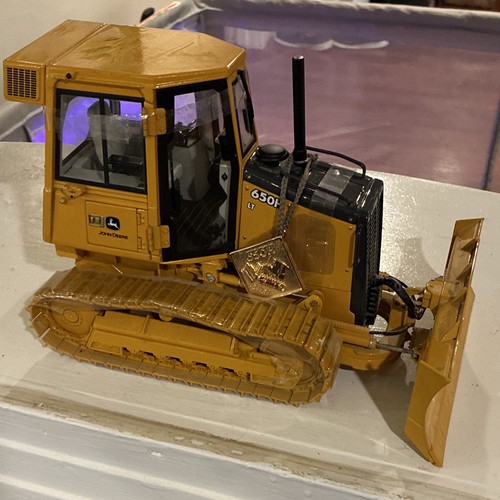 Ertl john deere 650h dozer - john,