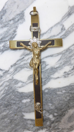 Crucifix pendentif croix