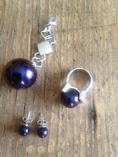 Pendentif Pierre LANG boucles d'oreilles bague taille IV