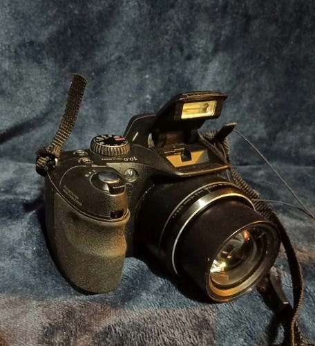 fujifilm finepix s2000hd