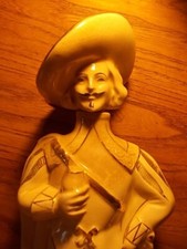 Flacon SABAZIA Armagnac 1950 mousquetaire d'Artagnan Alexandre Dumas Histoire de