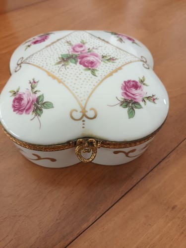 Boite bijoux ancienne - bijoux,