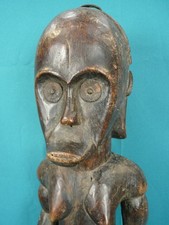 Ancienne statue Fang / art