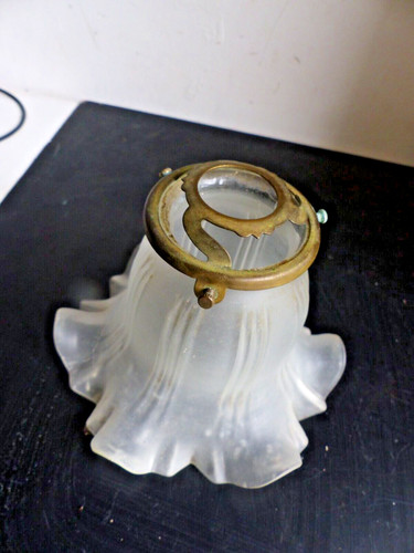 Ancienne lampe tulipe en - ancienne,