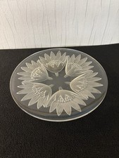 Plat circulaire fleurs de lotus verre D'avesn Pierre