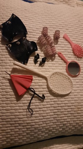 Lot accessoires poupée mily - lot,