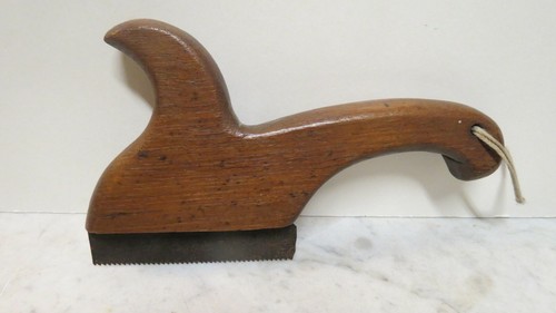 Ancienne scie araser - scie,