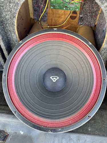 Cerwin vega woofer - vega,