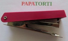 agrafeuse de poche - agrafes "bébé" n°10 - rose foncé