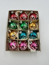 Boite de 12 boules de Noël verre soufflé églomisé vintage. Made In GDR