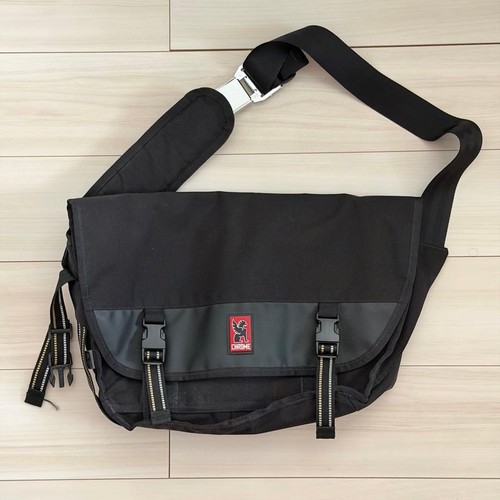 Chrome messenger bag possible - chrome,