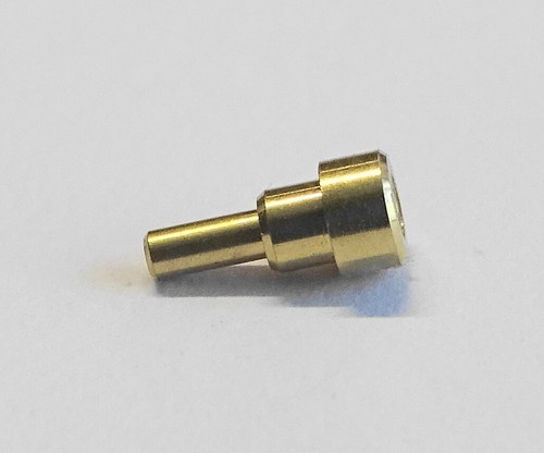 Bouton poussoir pour - un,
