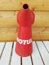 Verseur Huile Garage