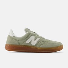New Balance T500 En Vert Et Blanc Toutes Tailles Stock Limité