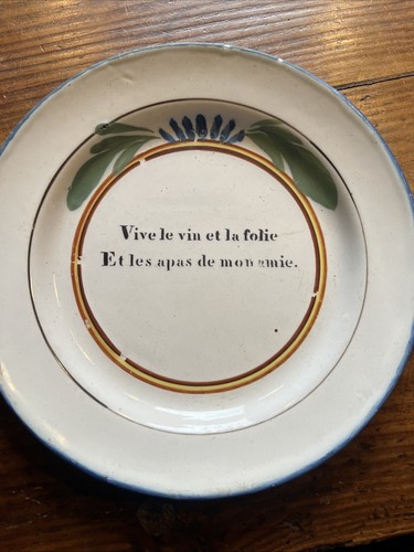 Assiette faïence peinte saint - assiette,