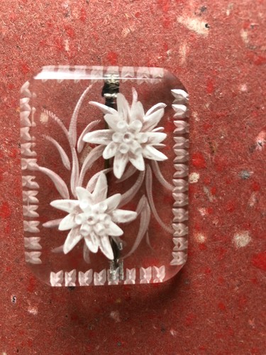 Broche ancienne lucite - ancienne, "