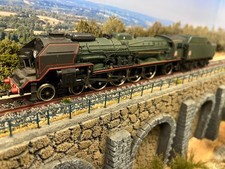 Locomotive 241 P jouef