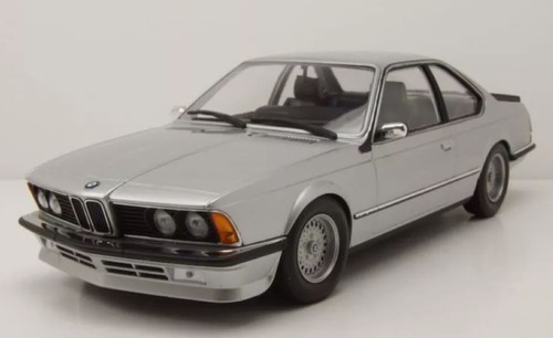 Minichamps voiture de 1982 - minichamps,