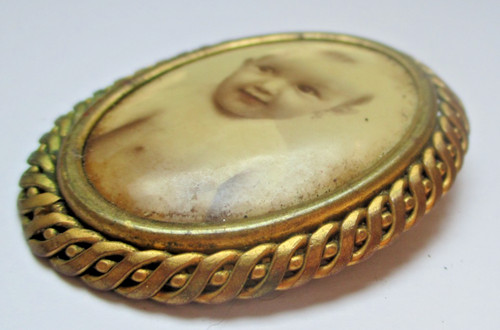 Ancienne broche couleur - couleur, or