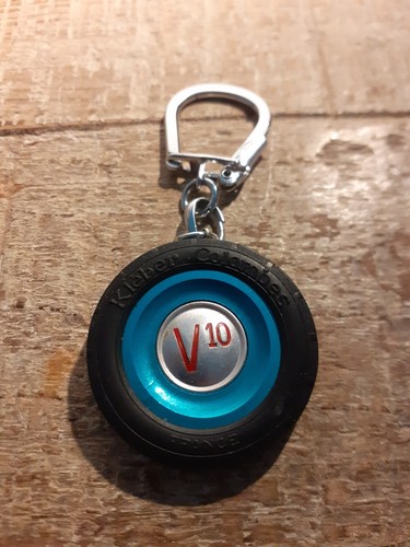 Porte cles v10 kleber - porte,