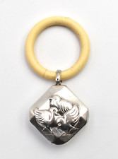 Ancien hochet bébé argent